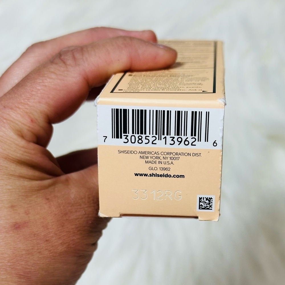 Shiseido Waso Color-Smart Day Moisturizer - Tan - Picture 4 of 7